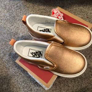 Brand new in the box Vans 🤘🏽